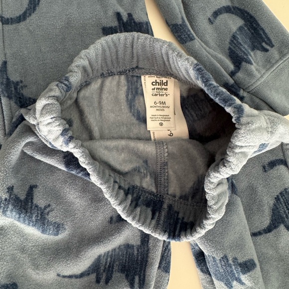 NWOT Carters 6-9M Fleece Dinosaur Set - Picture 4 of 4
